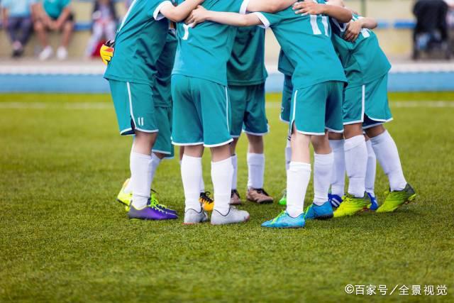 法网-王欣瑜苦战3盘负科帕奇 王曦雨收退赛礼首进32强